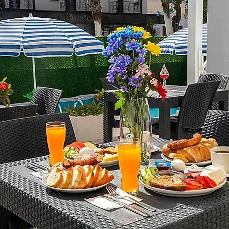 Royal Hotel 4*