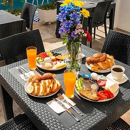 Hotel Royal 4*