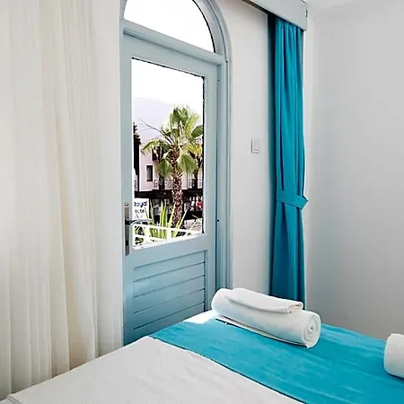 Royal Hotel 4*